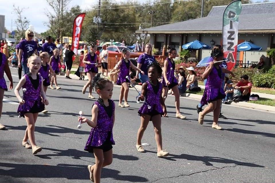 18-19 Parades And Shows